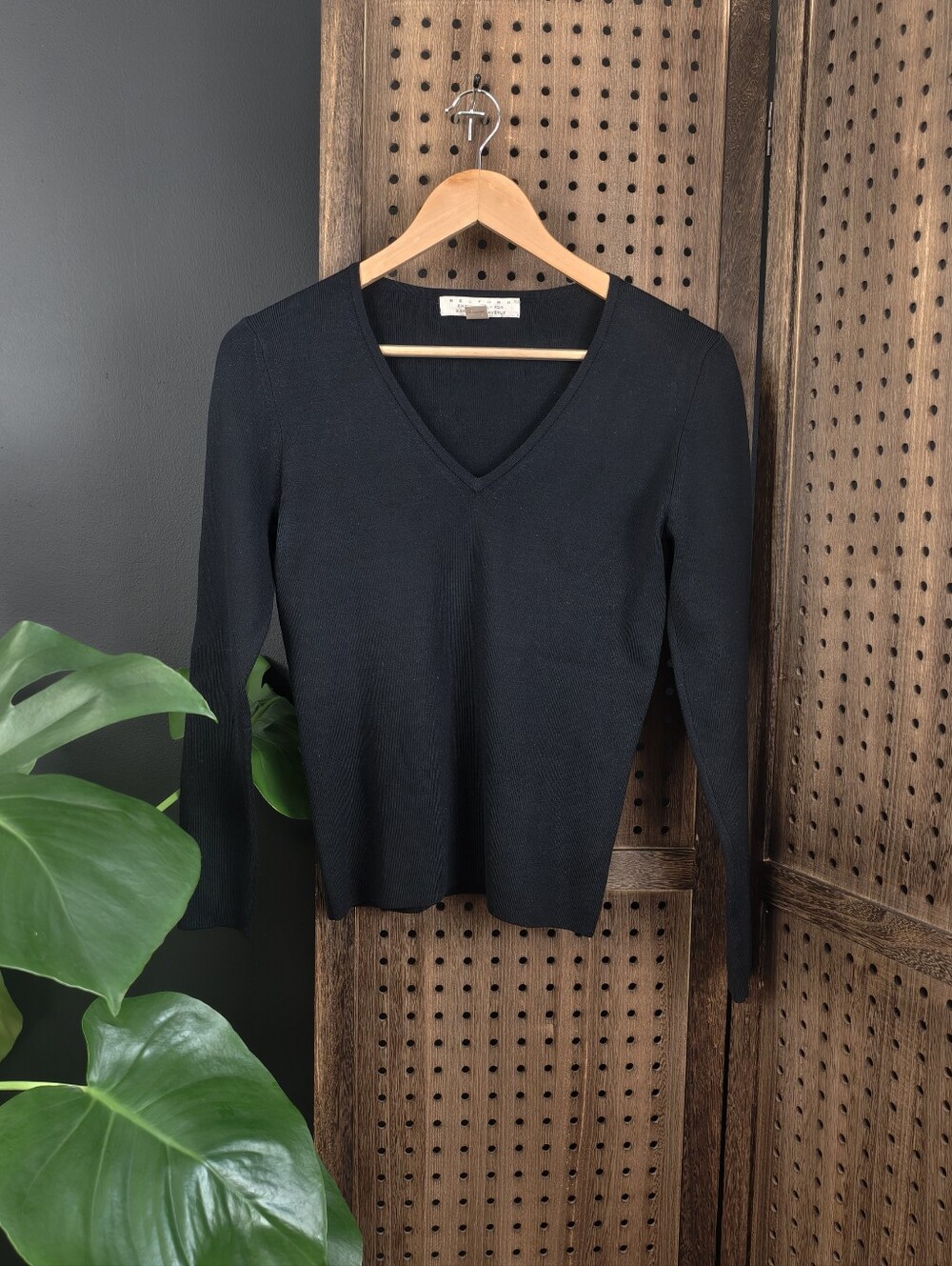 Vintage Saks Fifth Avenue Black Silk V-Neck Knit Sweater Top